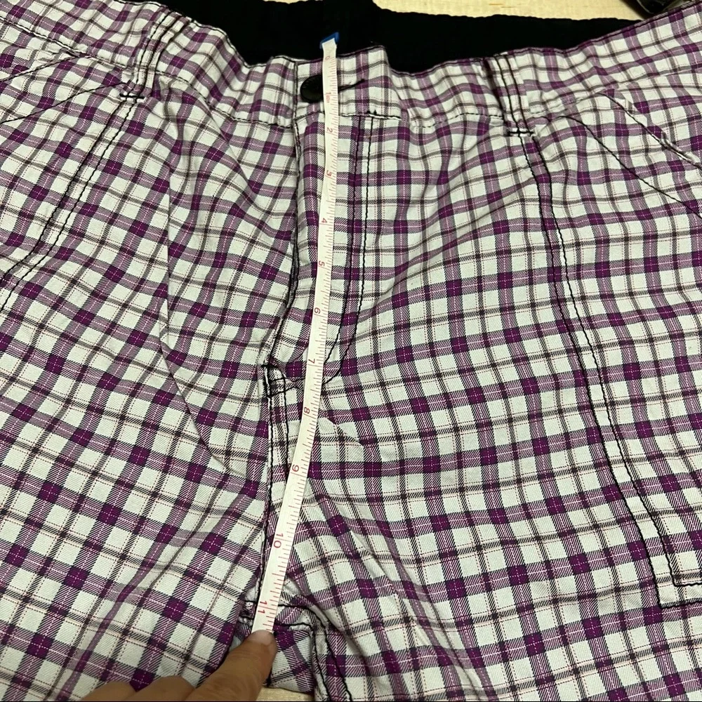 Von Dutch Rare Reversible Cargo Shorts Black / Purple